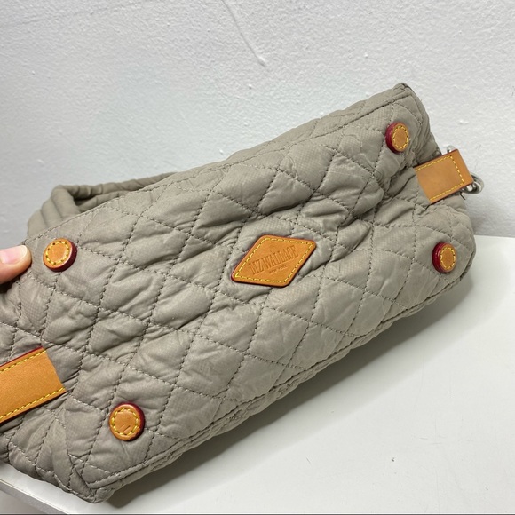 Sold - Picture 6 of 7